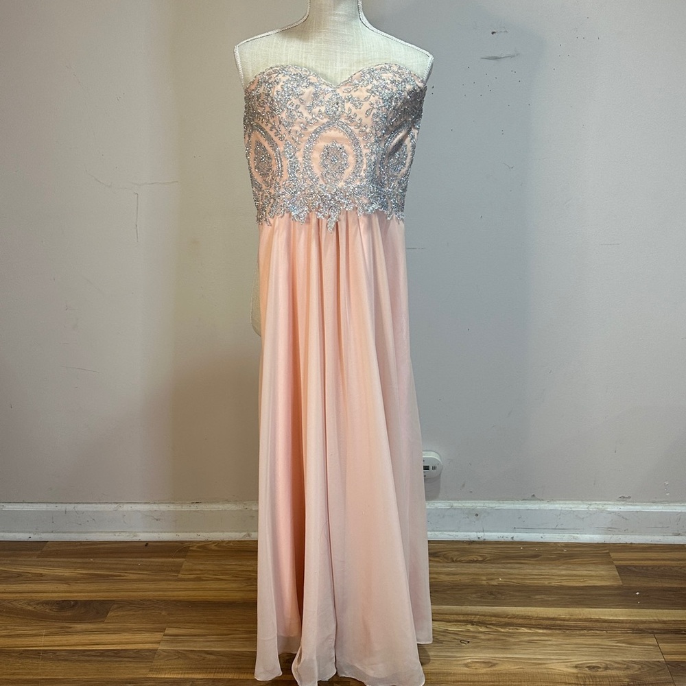 Elegant Strapless Pink Gown with Silver Embellishments